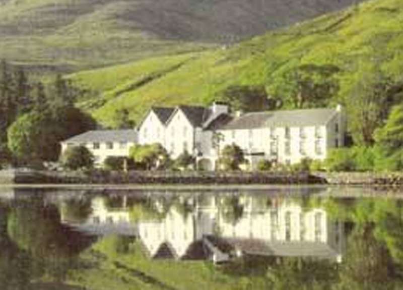 Leenane Hotel Leenaun Exterior photo